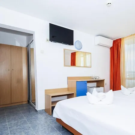 Arsenal Несебр